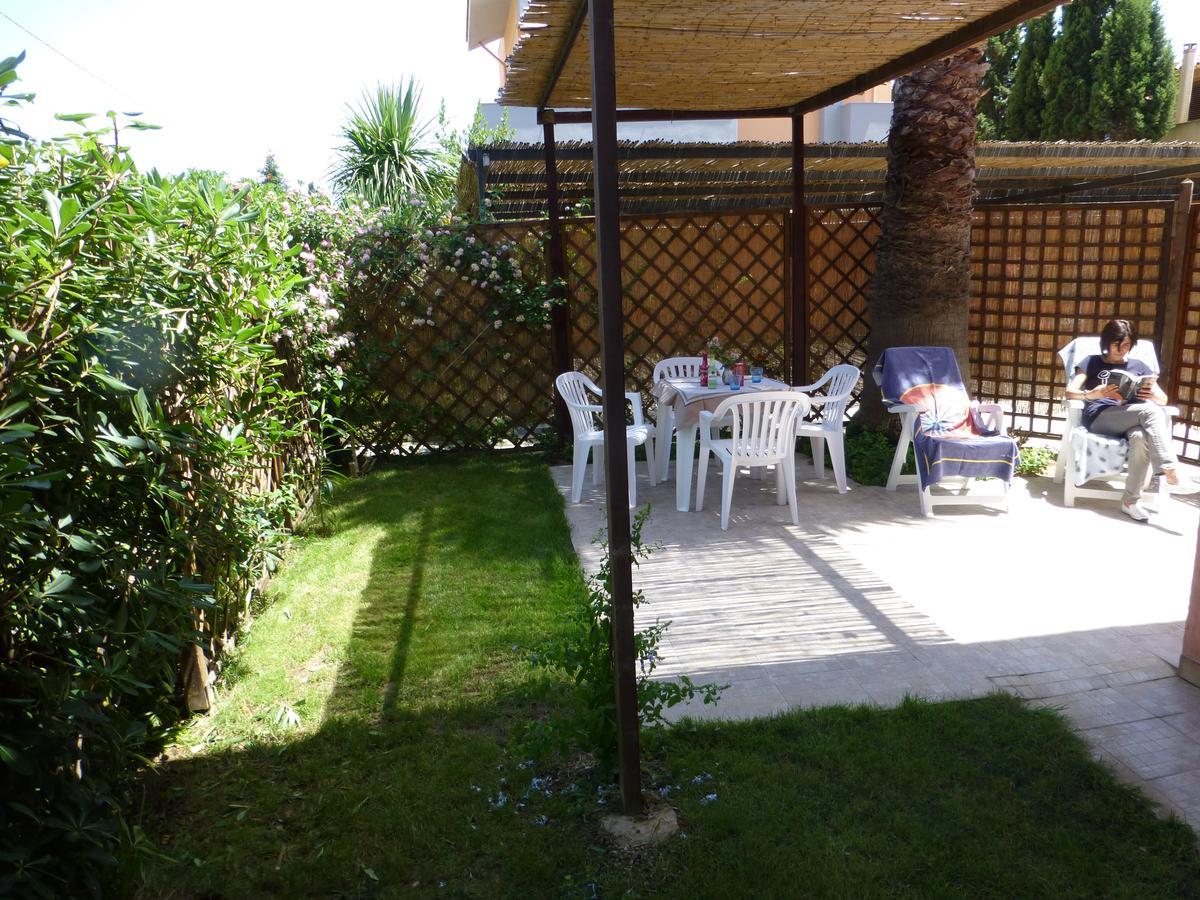 Casa Vacanza Appartamenti Al Mare Capoterra Eksteriør bilde