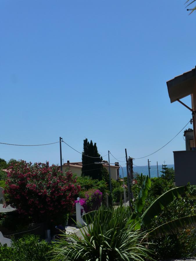 Casa Vacanza Appartamenti Al Mare Capoterra Eksteriør bilde